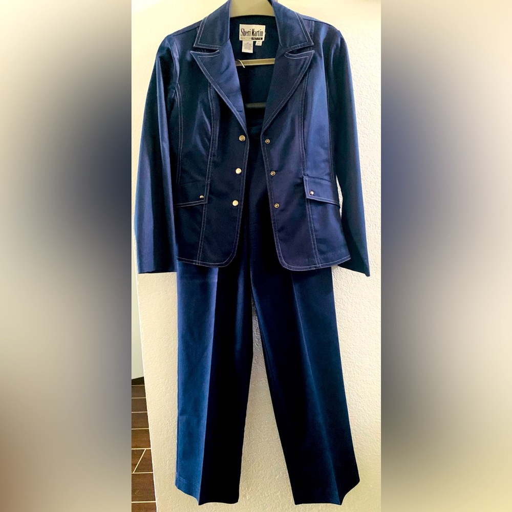 Sheri Martin 2-piece Jacket and pants